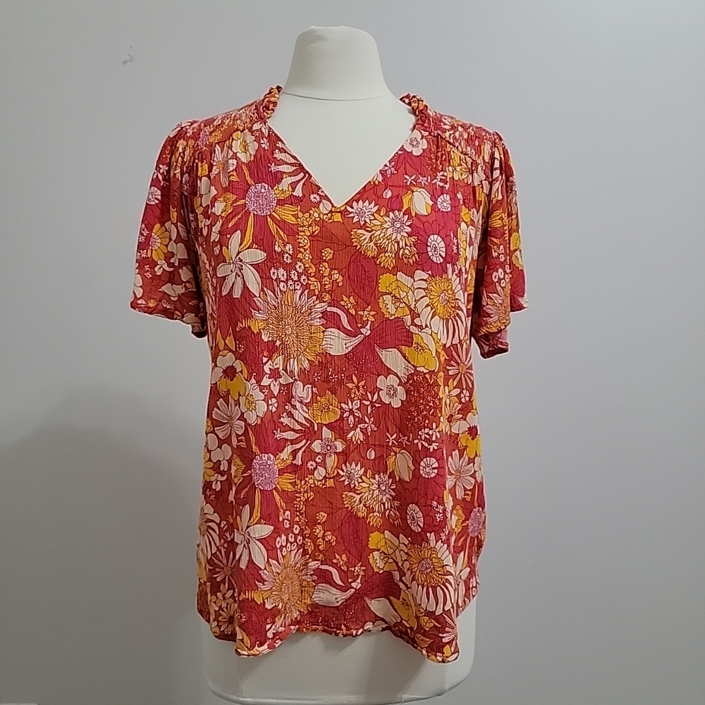 AVARA Top Floral Smocked Flutter Sleeves Blouse Top Shirt  Women’s Size XL EUC